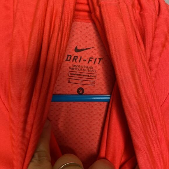 Nike Funnel Neck Neon Coral Stretch Running Pullover Size Small - Picture 13 of 13